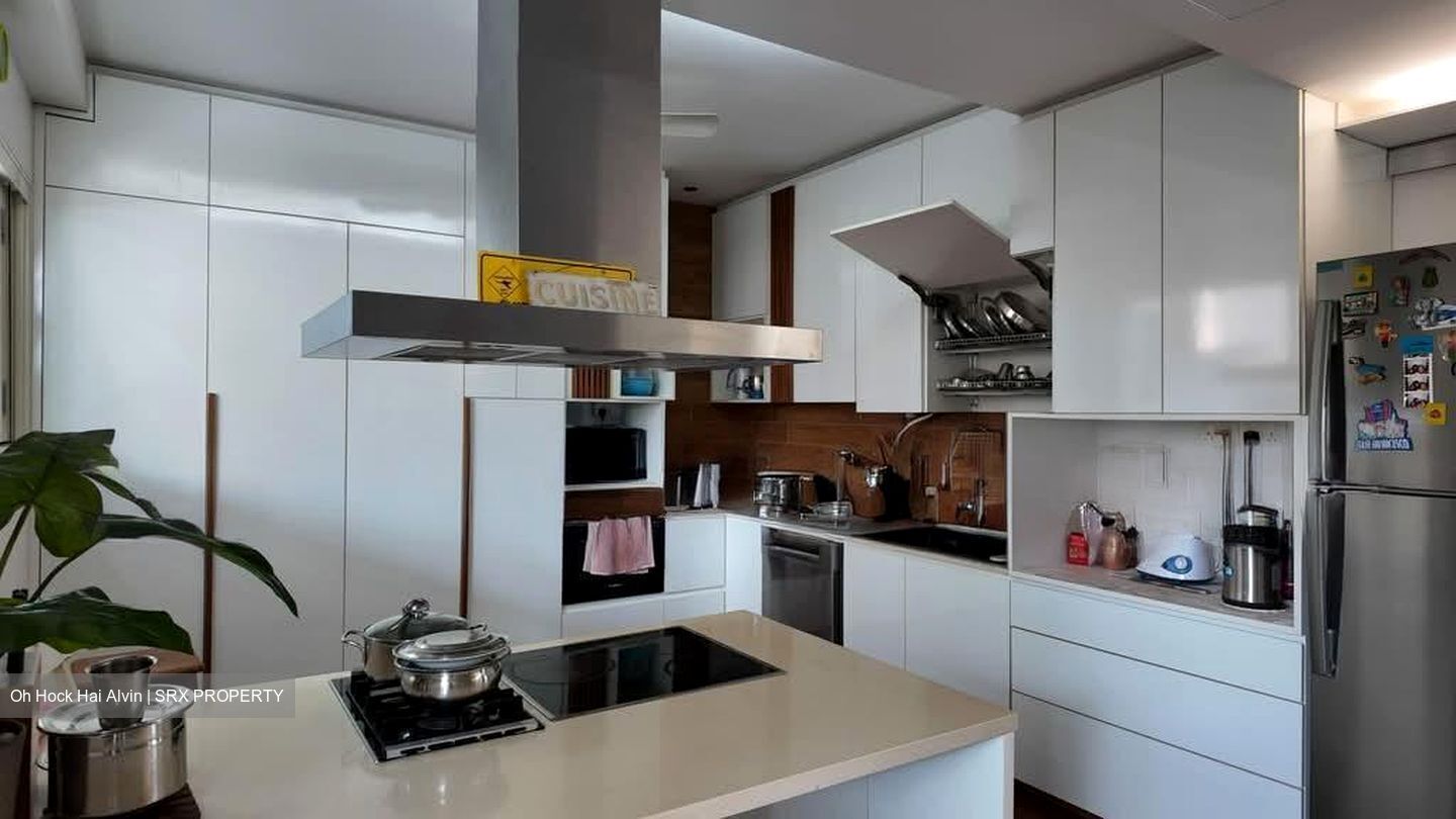 Marine Crescent (D15), Terrace #546978751
